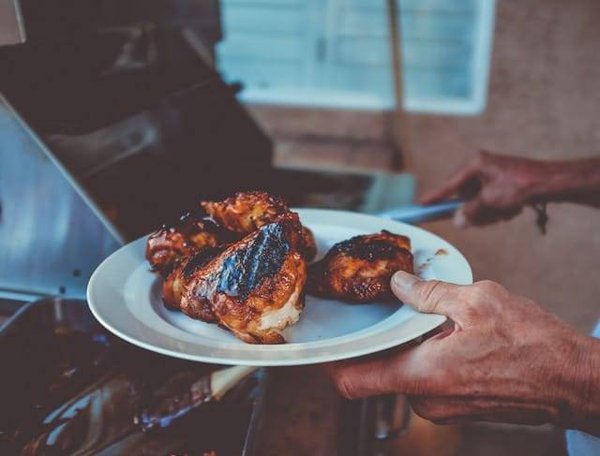 10 astuces incontournables pour devenir un pro de la plancha à gaz